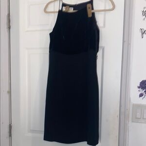 Jones New York Elegant Black Velvet Dress